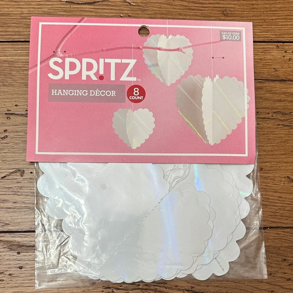Spritz Iridescent White Heart Hanging Décor